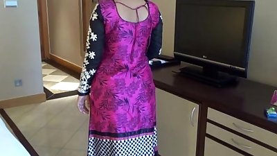 Sexy bhabhi in shalwar suit big ass getting hammered hard