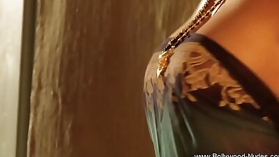 Sexy Indian Body Undressing Here